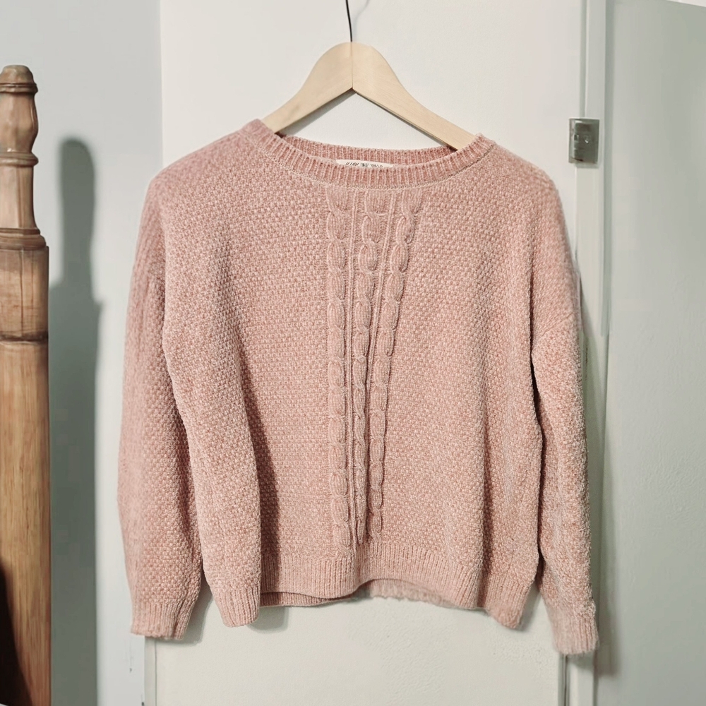 🟡 Cropped Pink Sweater
